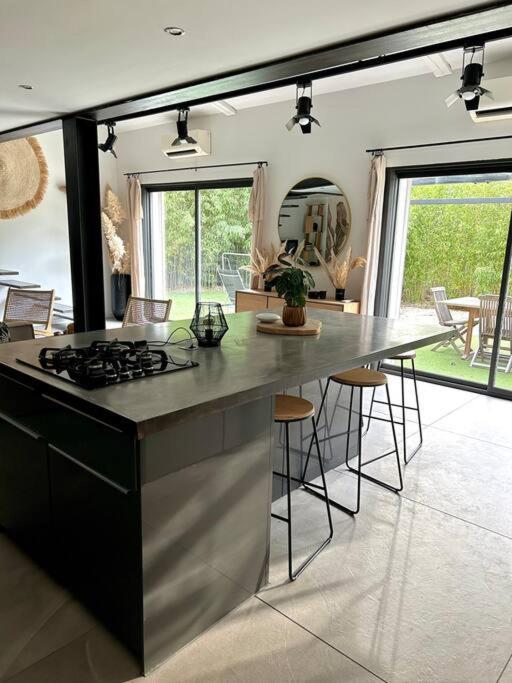 Superbe Maison Avec Jacuzzi Ventabren Extérieur photo